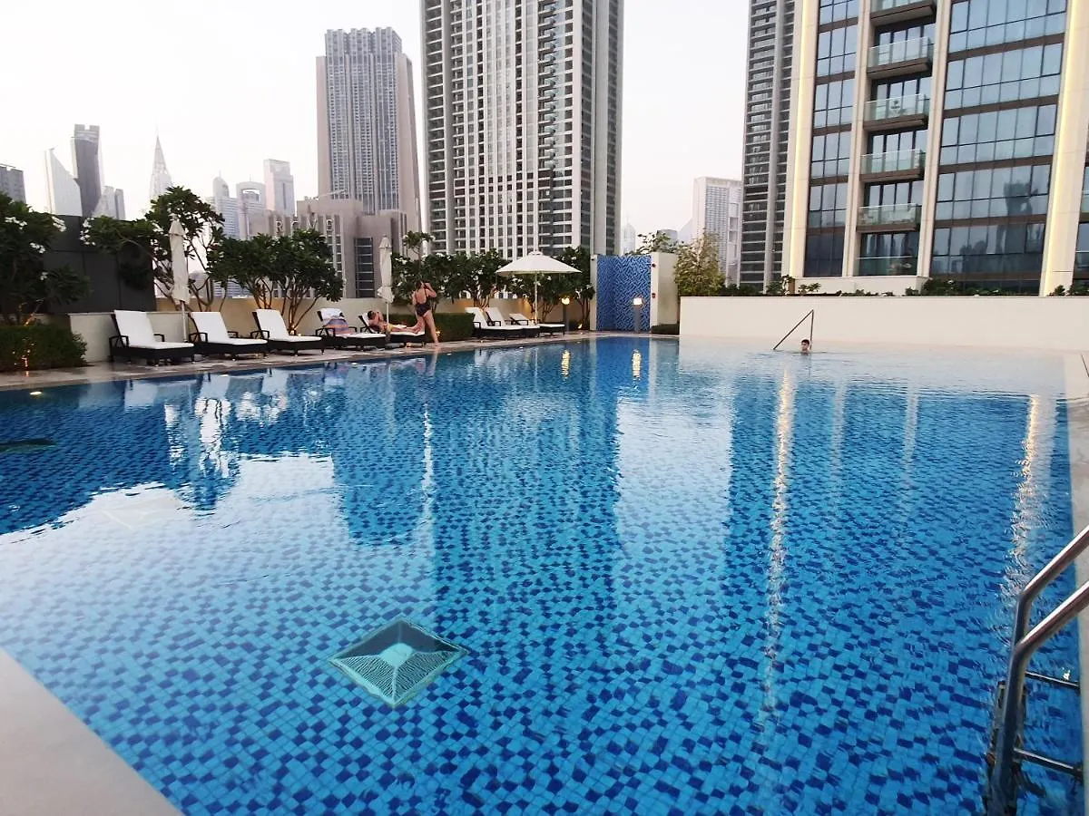 City Skyline View I Direct Access To Dubai Mall Apartment United Arab Emirates